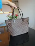 LOUIS VUITTON Neverfull MM Damier
