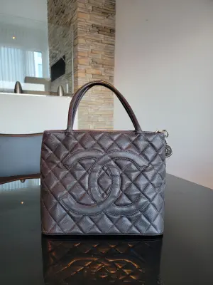 CHANEL Medaillon Tote | LOOP Marketplace
