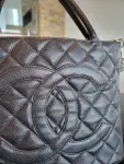 CHANEL Medaillon Tote