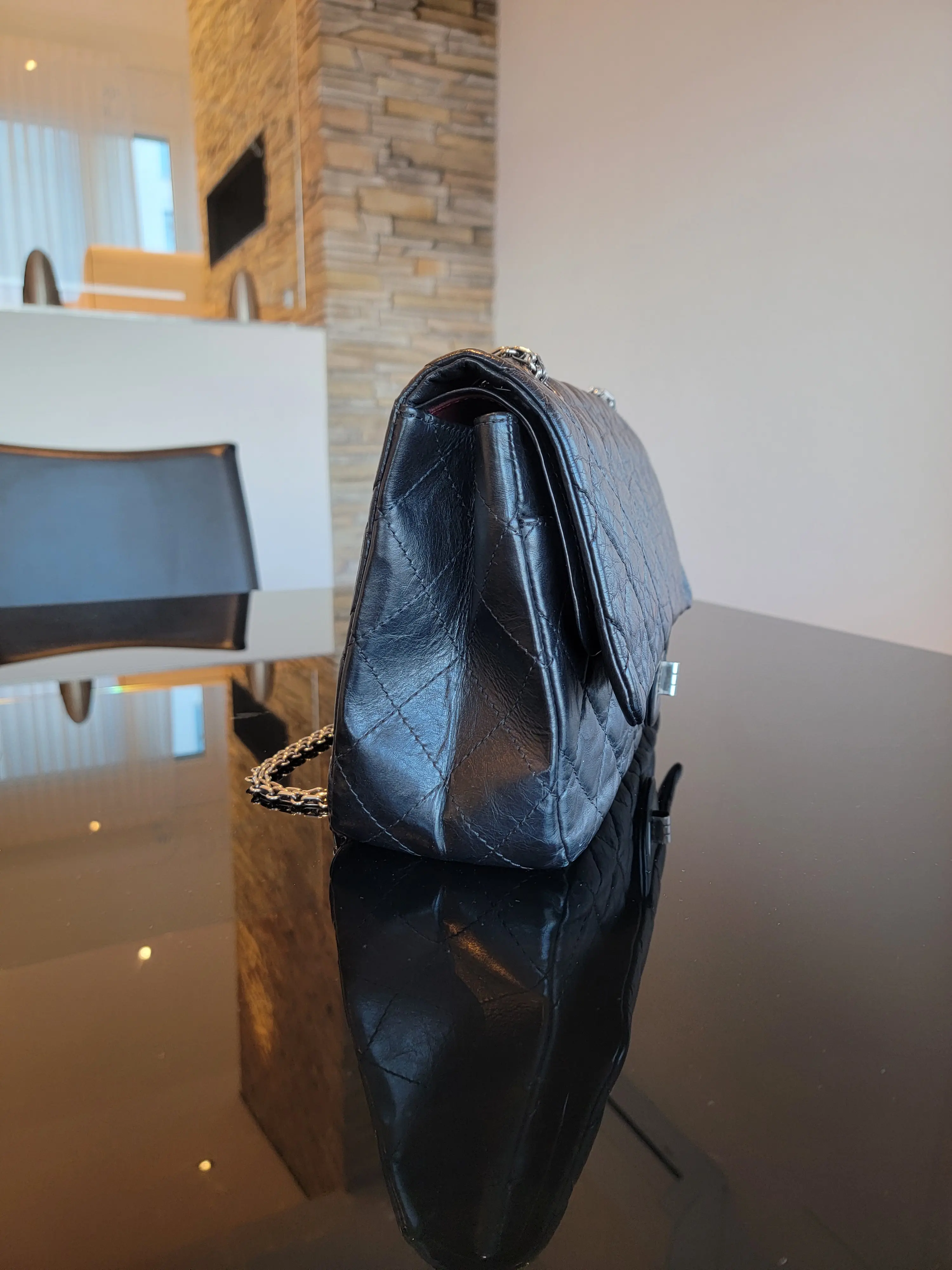 CHANEL Large Reissue 2.55 schwarz | LOOP Marketplace