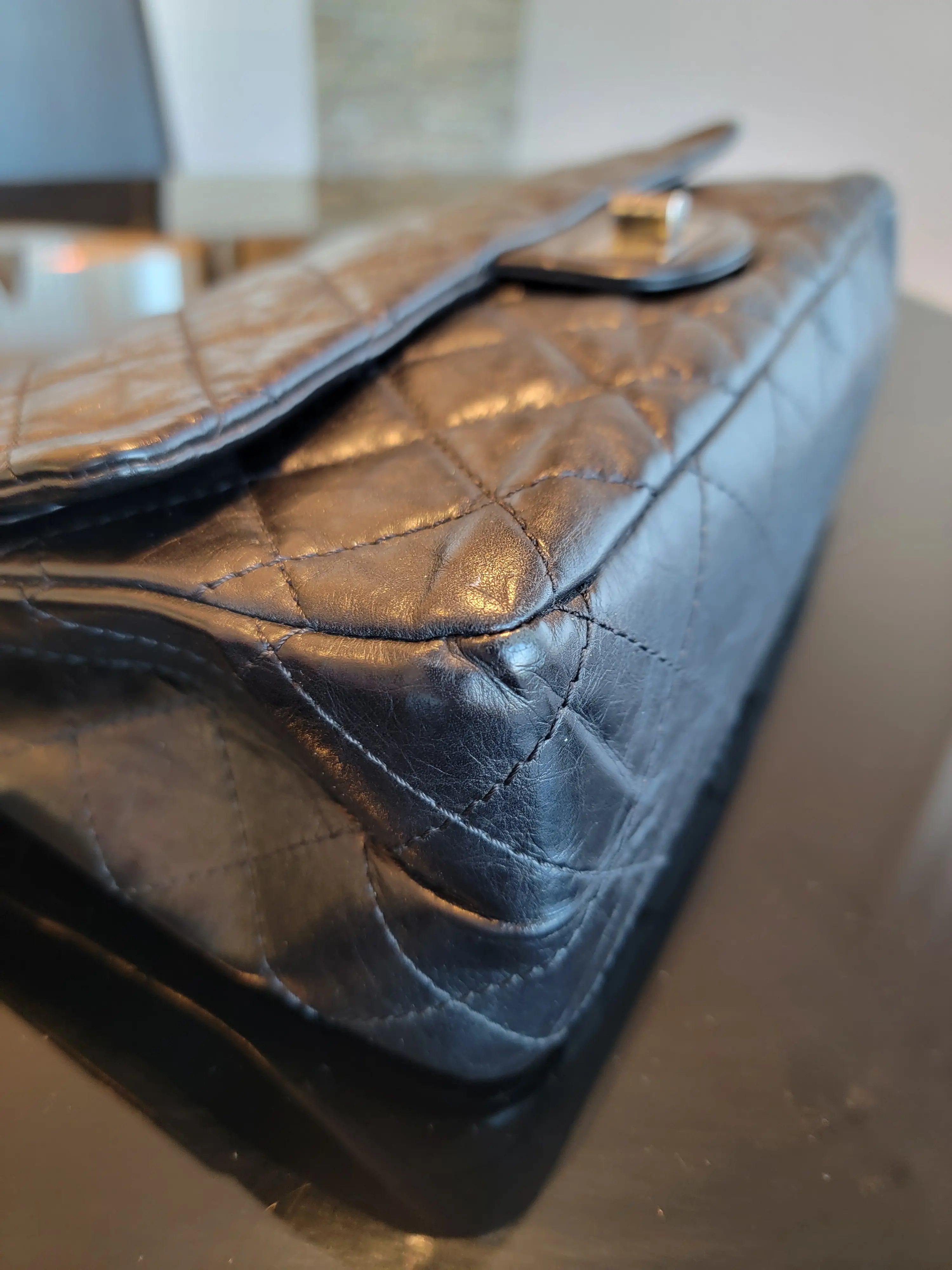 CHANEL Large Reissue 2.55 schwarz | LOOP Marketplace