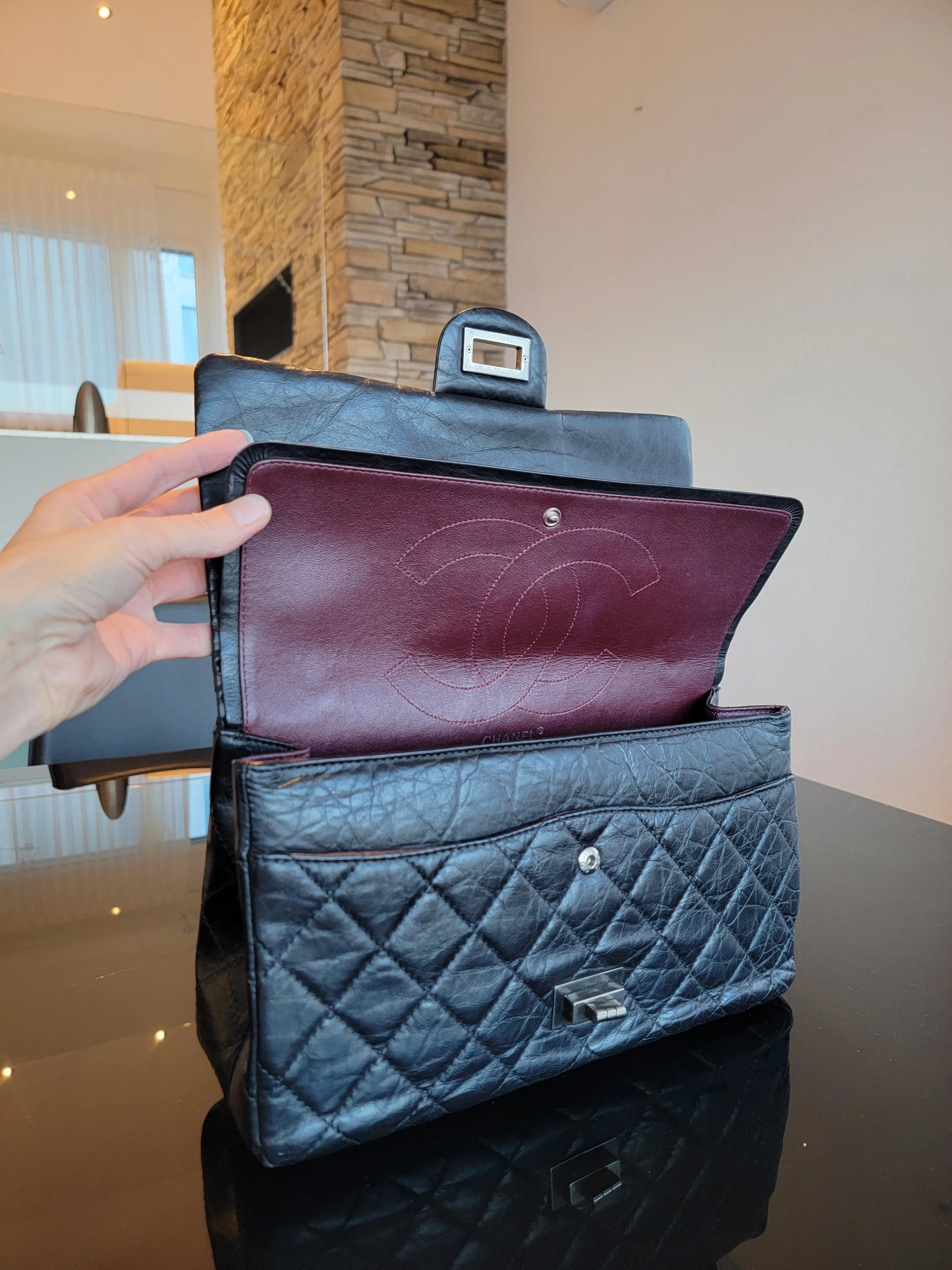 CHANEL Large Reissue 2.55 schwarz | LOOP Marketplace