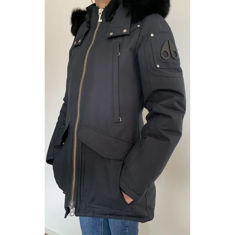 Moose Knuckles Parka with fur in black | LOOP Marketplace