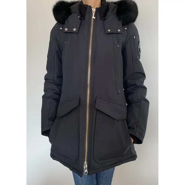 Moose Knuckles Parka with fur in black | LOOP Marketplace