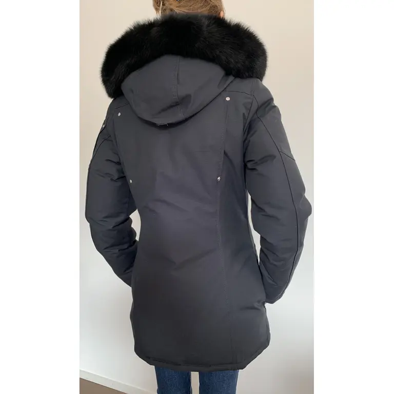 Moose Knuckles Parka with fur in black | LOOP Marketplace