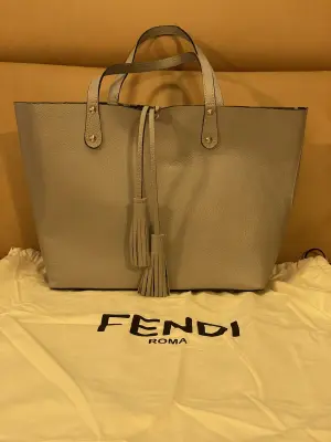 FENDI Shopper / Tote Bag in Grey | LOOP Marketplace