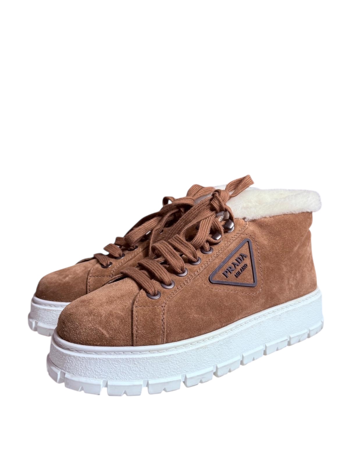 Prada sneakers | LOOP-Marktplatz