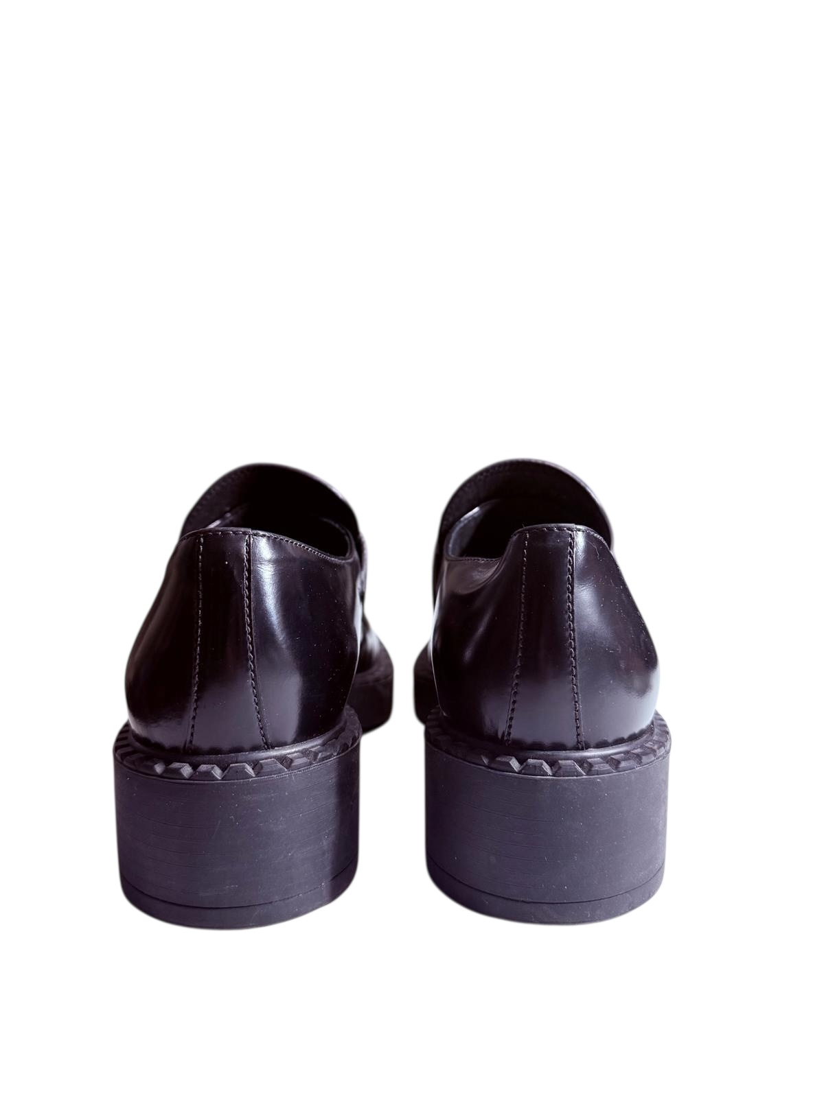 Prada loafers | LOOP-Marktplatz
