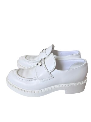 Prada loafers | LOOP-Marktplatz
