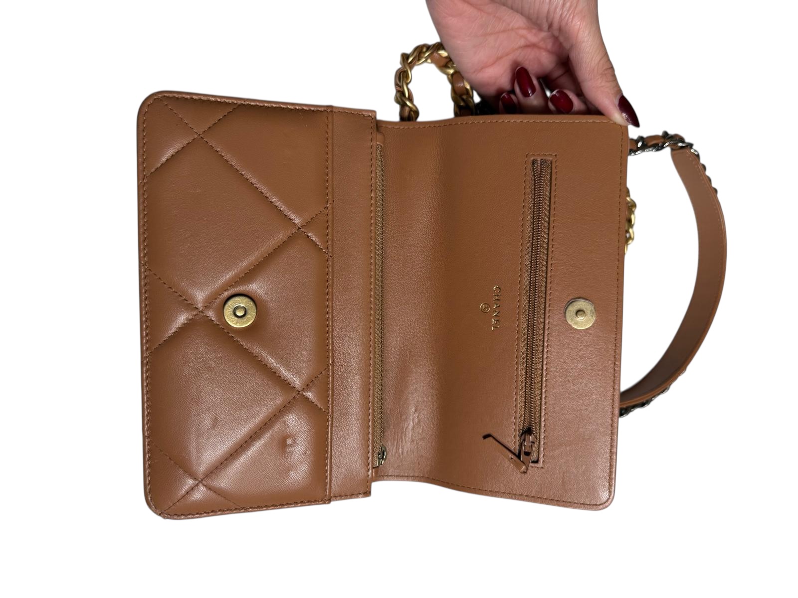 Wallet On Chain Chanel | LOOP-Marktplatz