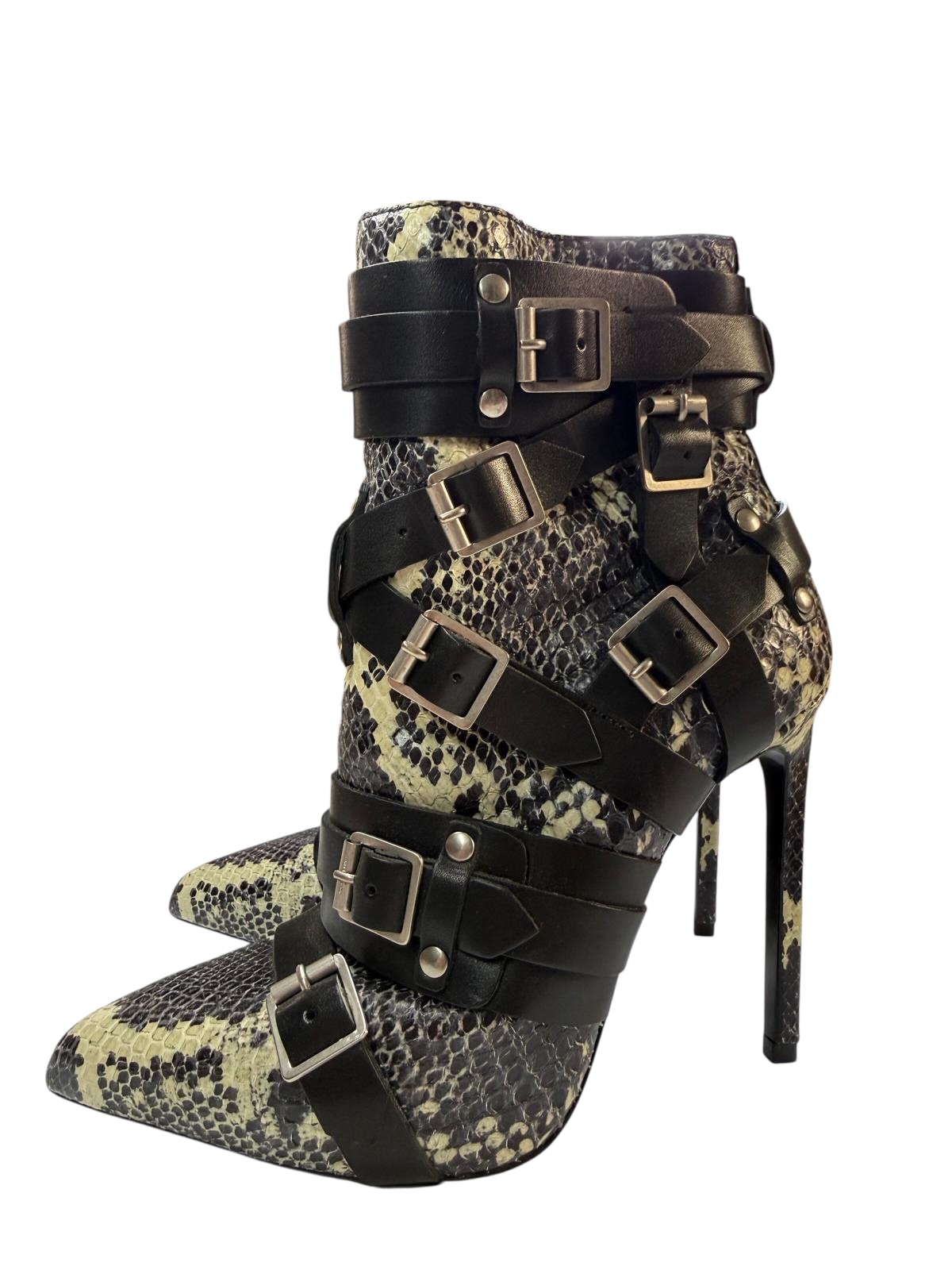 Yves Saint Laurent ankle boots