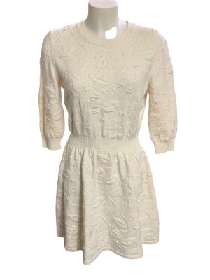 Chanel dress | LOOP-Marktplatz