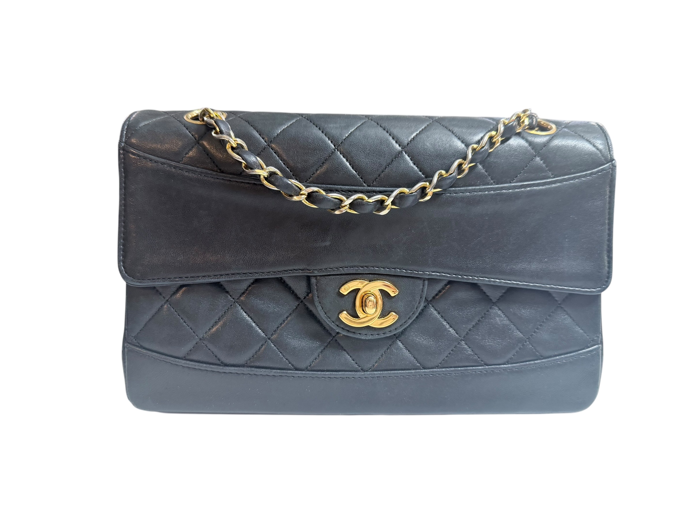 Vintage Chanel bag | LOOP-Marktplatz