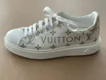 LOUIS VUITTON Sneakers Gr.39 Logo-Print