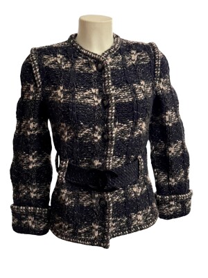 Chanel jacket | LOOP-Marktplatz