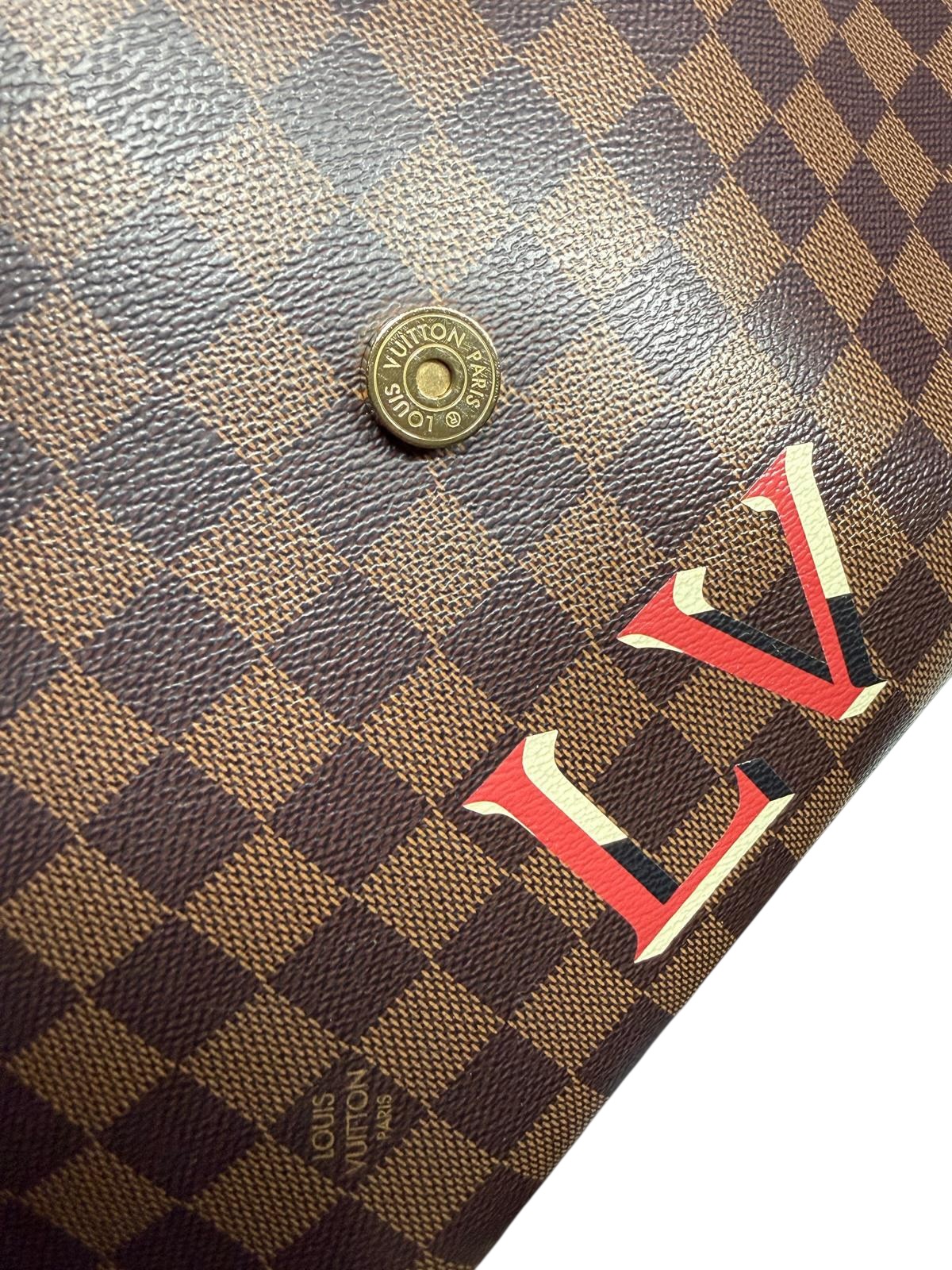 Louis Vuitton Beaubourg bag
