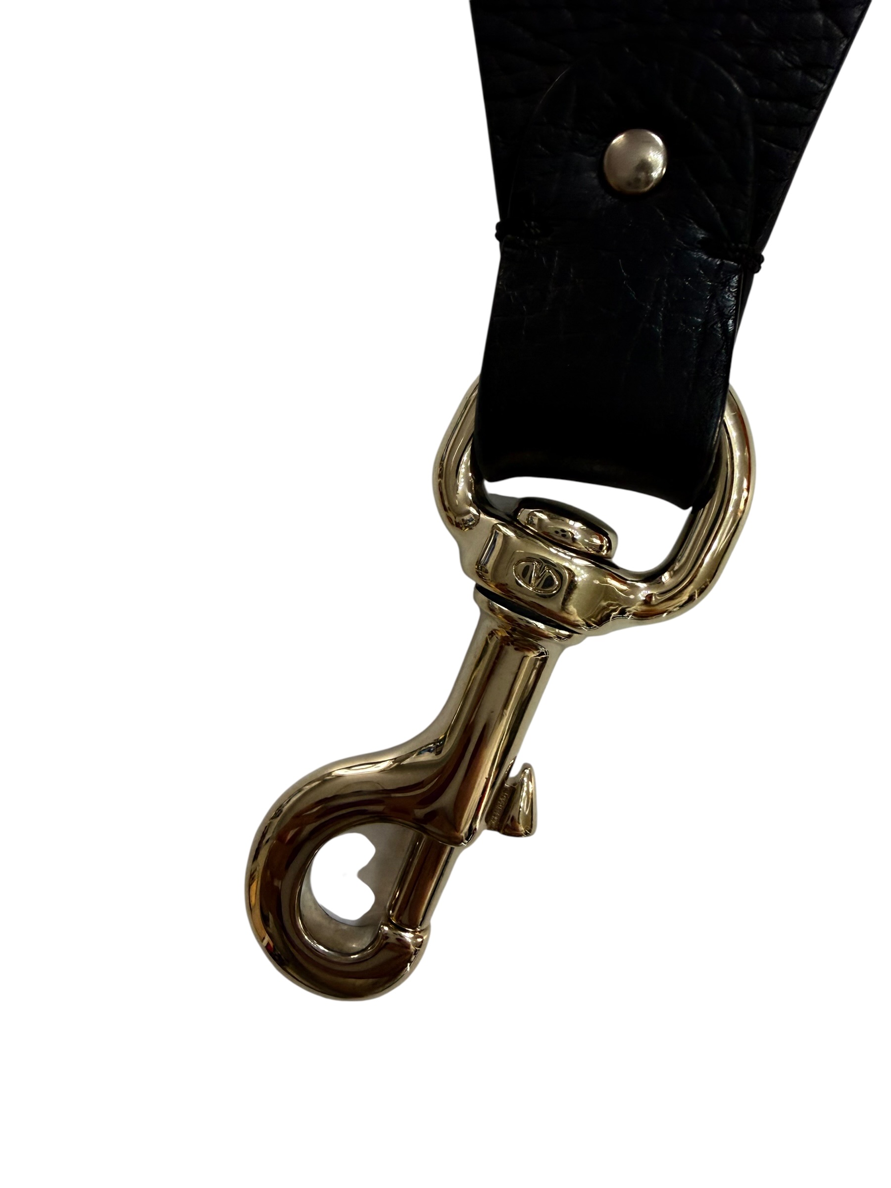 Valentino Cove | LOOP-Marktplatz