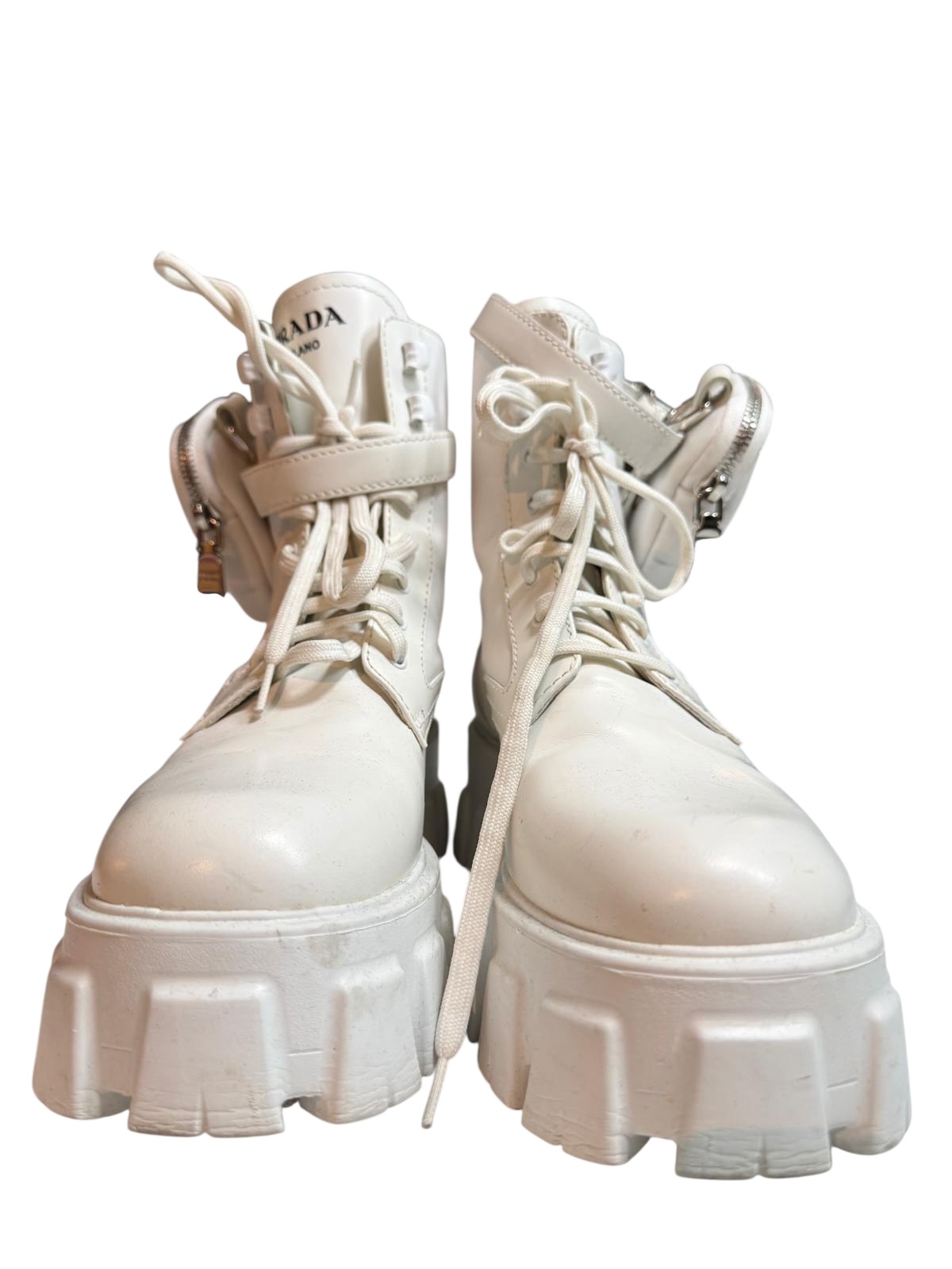 Prada Monolith ankle boots | LOOP-Marktplatz