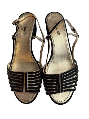 Chanel sandals | LOOP-Marktplatz