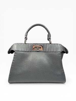 Fendi Small Peekaboo Bag | LOOP-Marktplatz