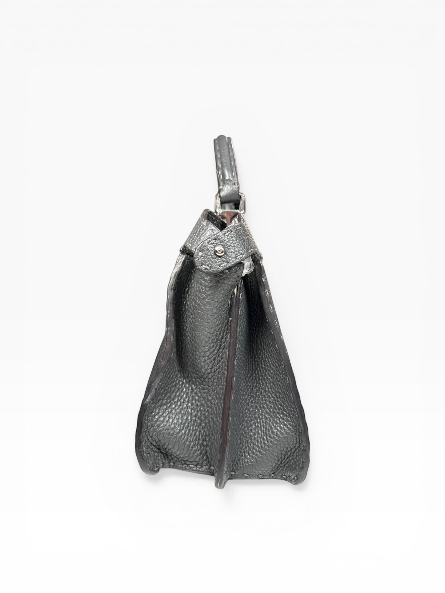 Fendi Small Peekaboo Bag | LOOP-Marktplatz