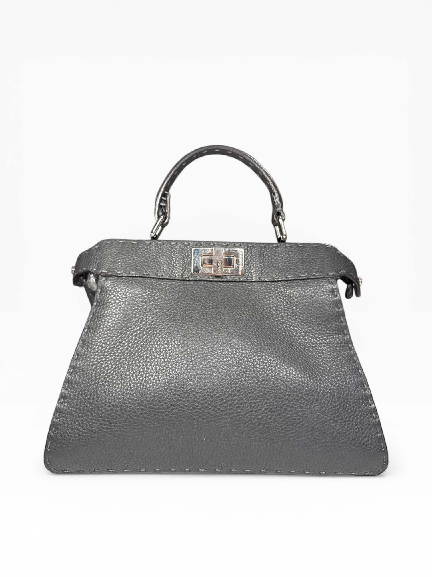 Fendi Small Peekaboo Bag | LOOP-Marktplatz
