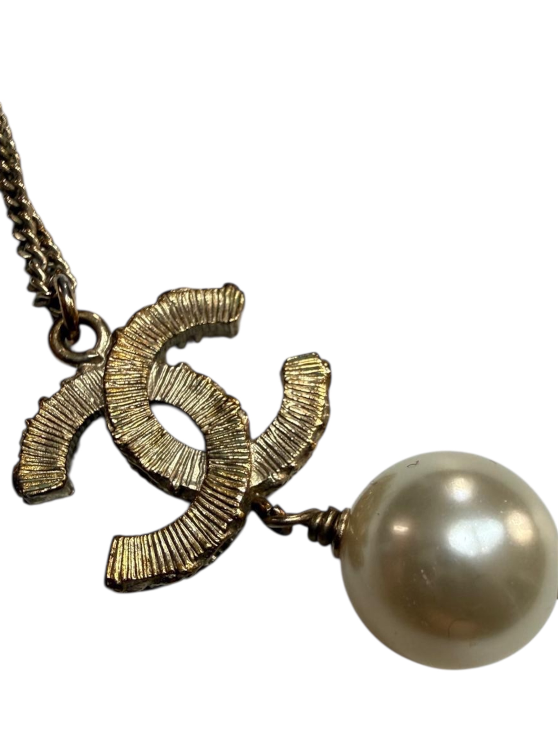 Chanel necklace | LOOP-Marktplatz