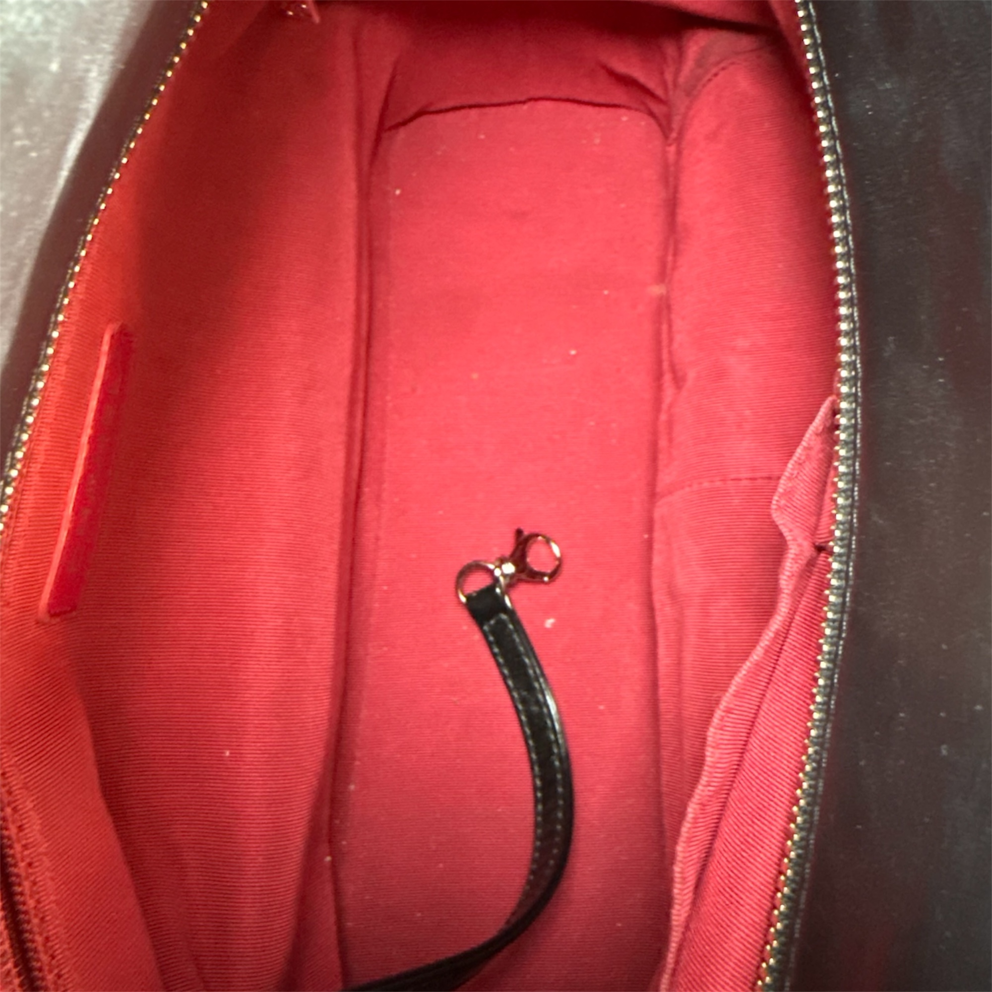 Chanel Gabrielle bag | LOOP-Marktplatz