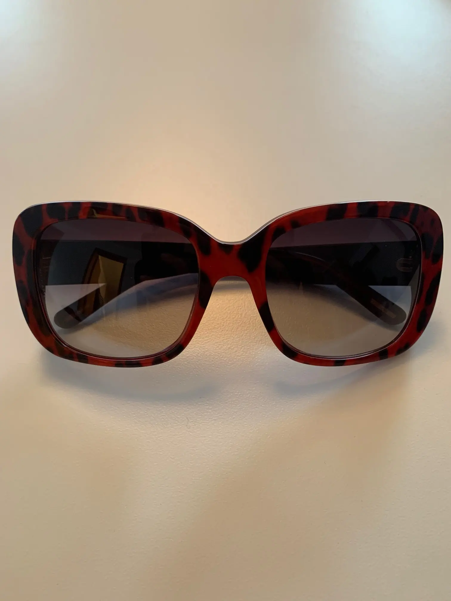 DOLCE & GABBANA Statement Sonnenbrille | LOOP-Marktplatz