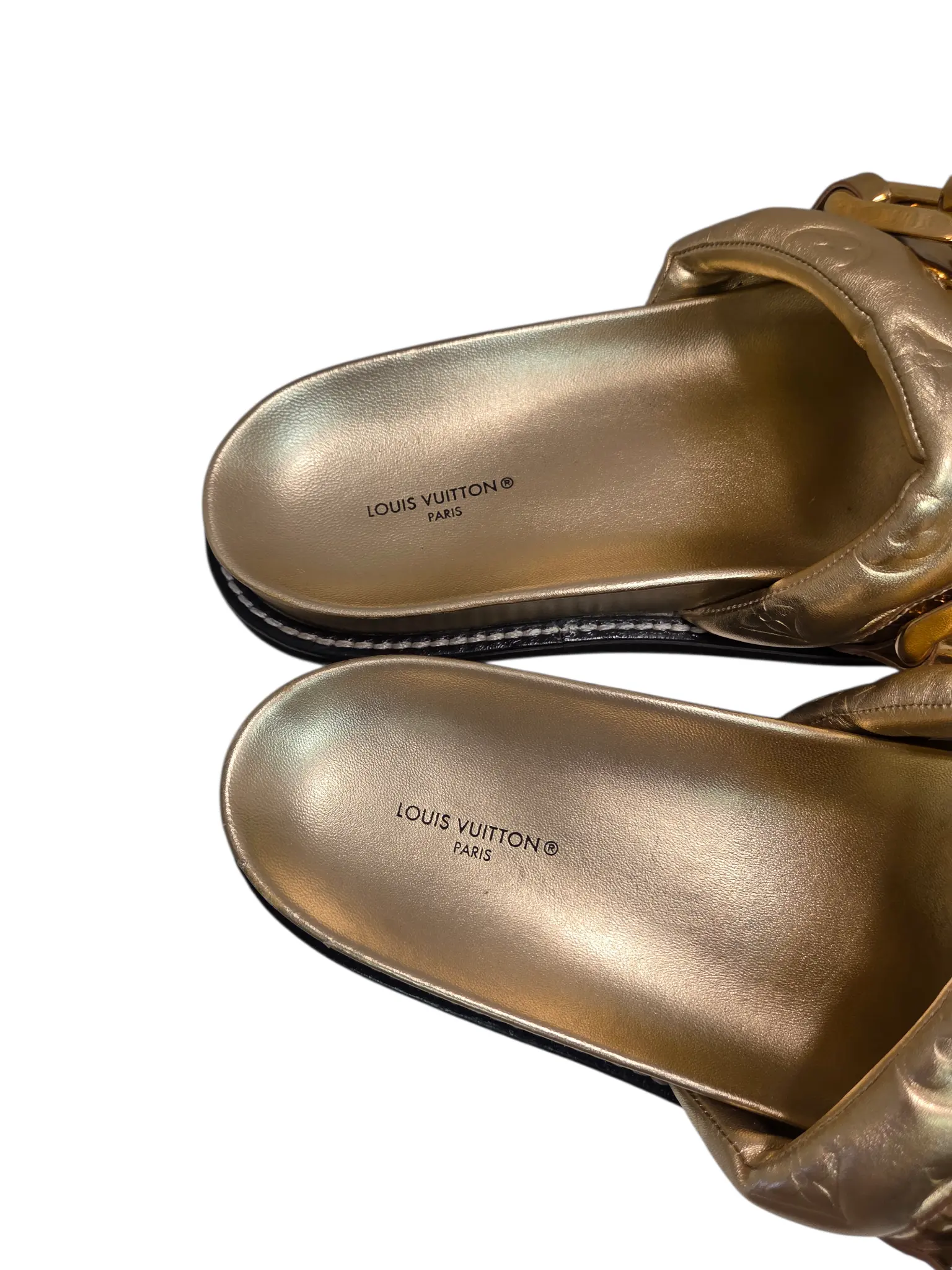 LOUIS VUITTON slippers | LOOP-Marktplatz