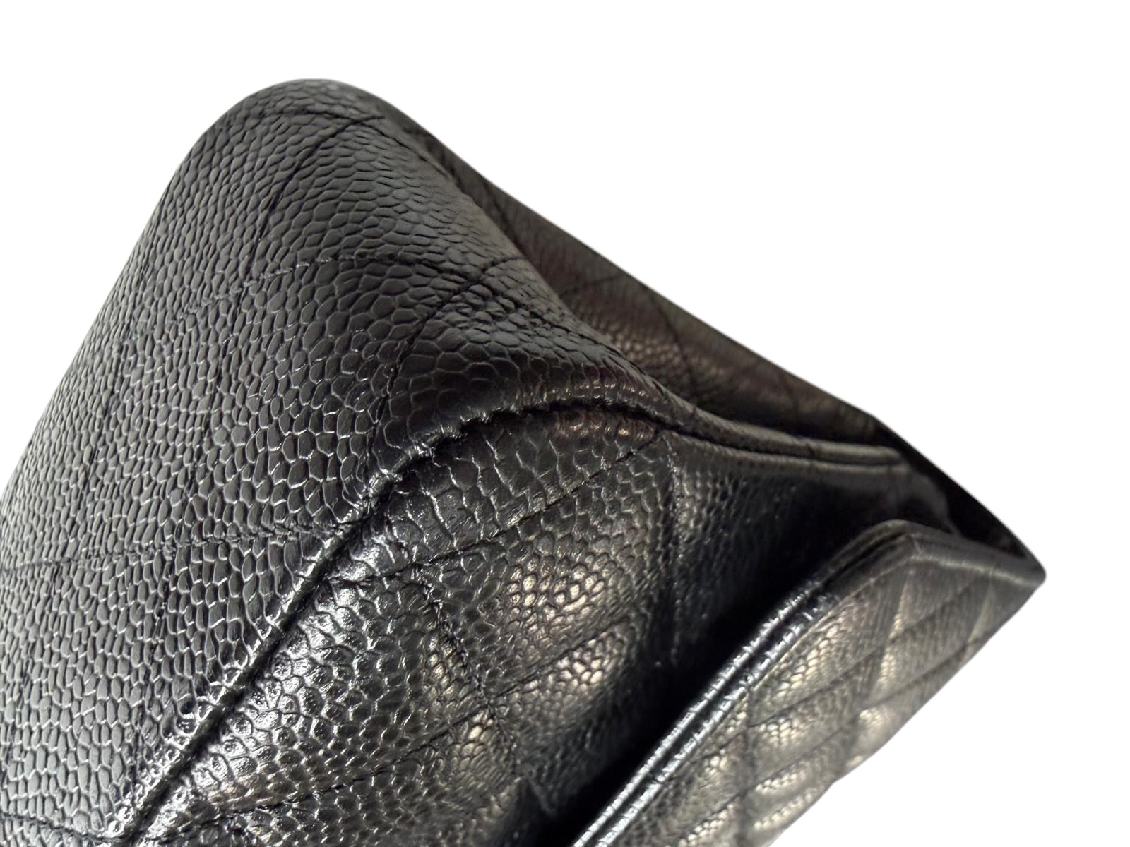 Chanel Timeless bag | LOOP-Marktplatz