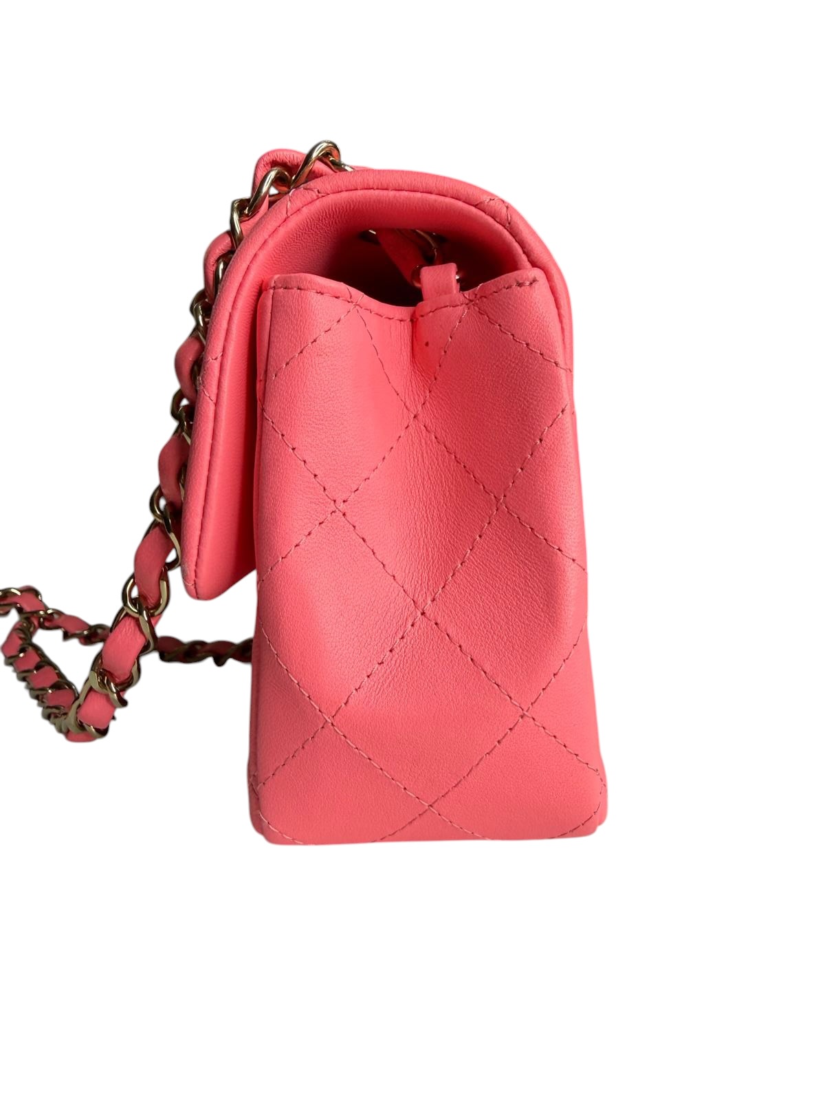 Chanel Timeless bag | LOOP-Marktplatz