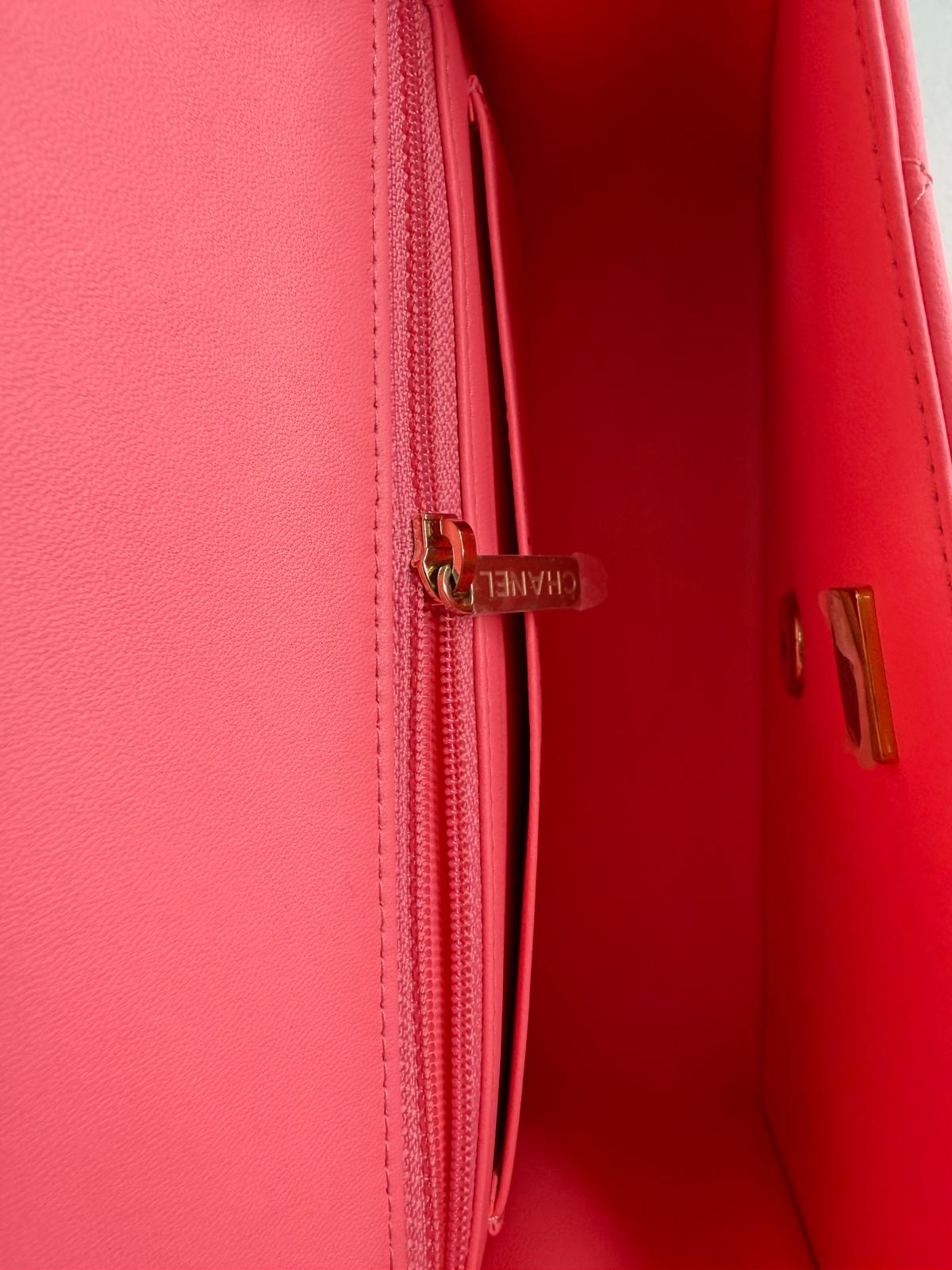 Chanel Timeless bag | LOOP-Marktplatz