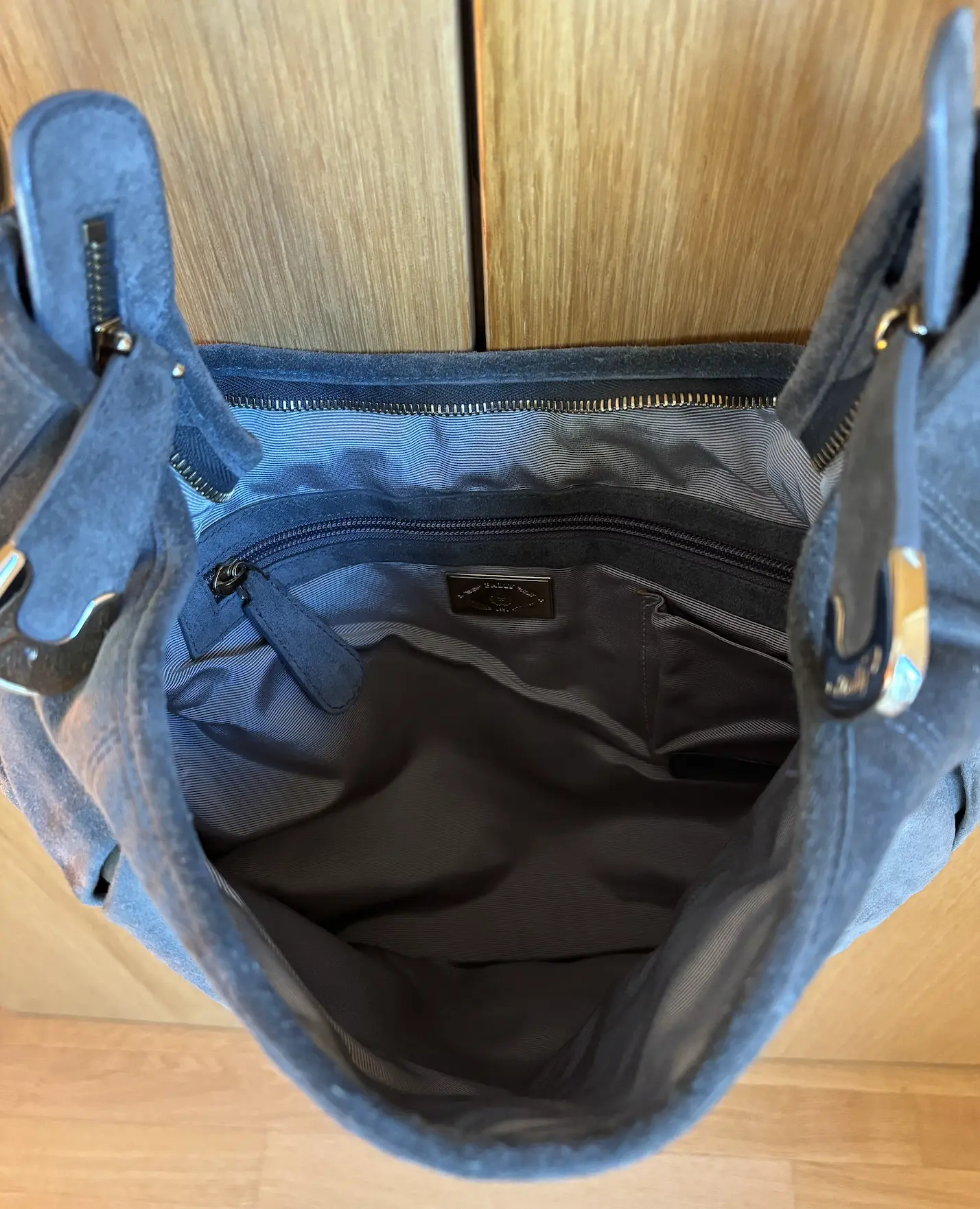 BALLY Shoulderbag - gray suede | LOOP-Marktplatz