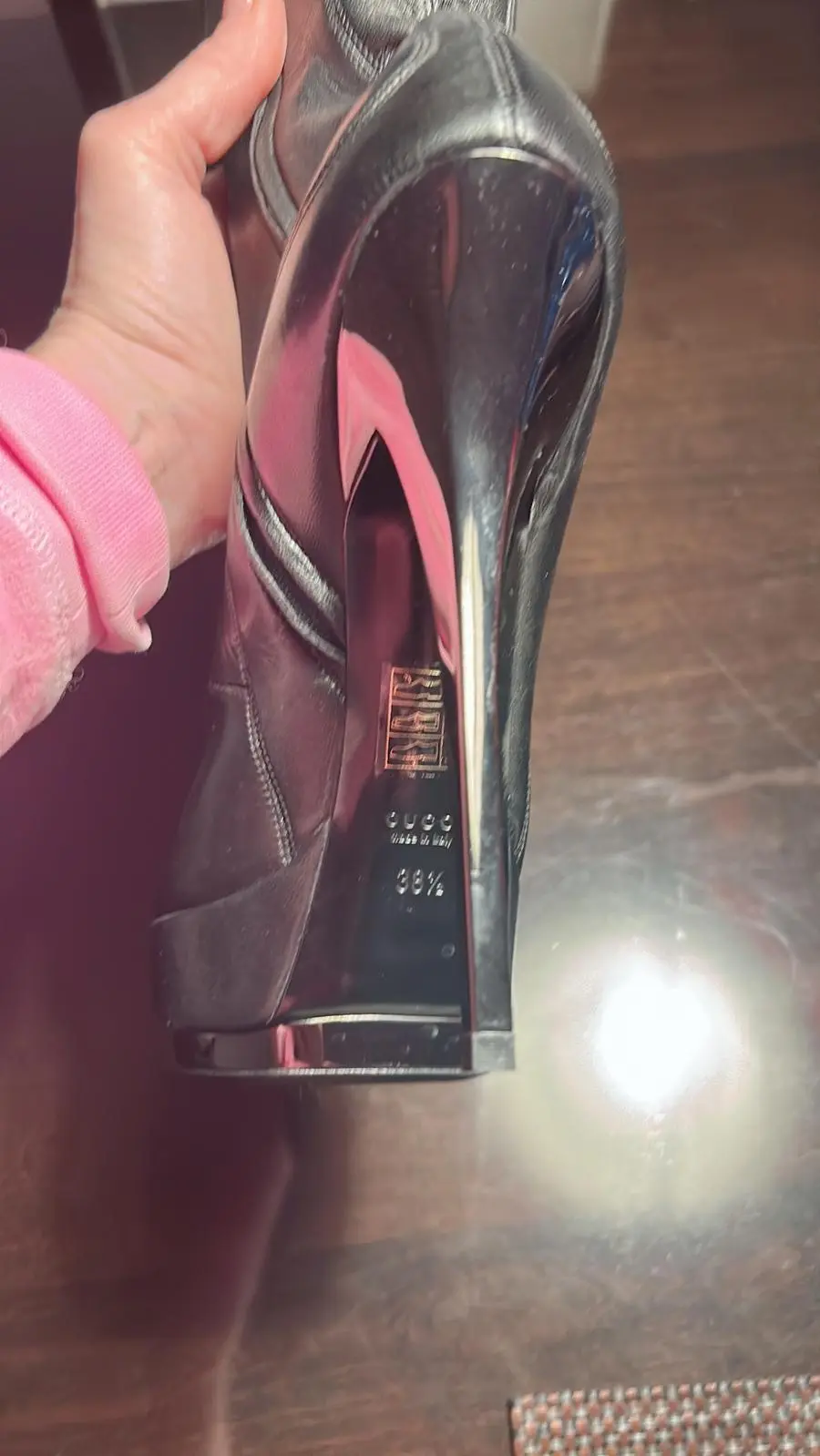 GUCCI Overknee Stiefel – Leder – Schwarz | LOOP-Marktplatz