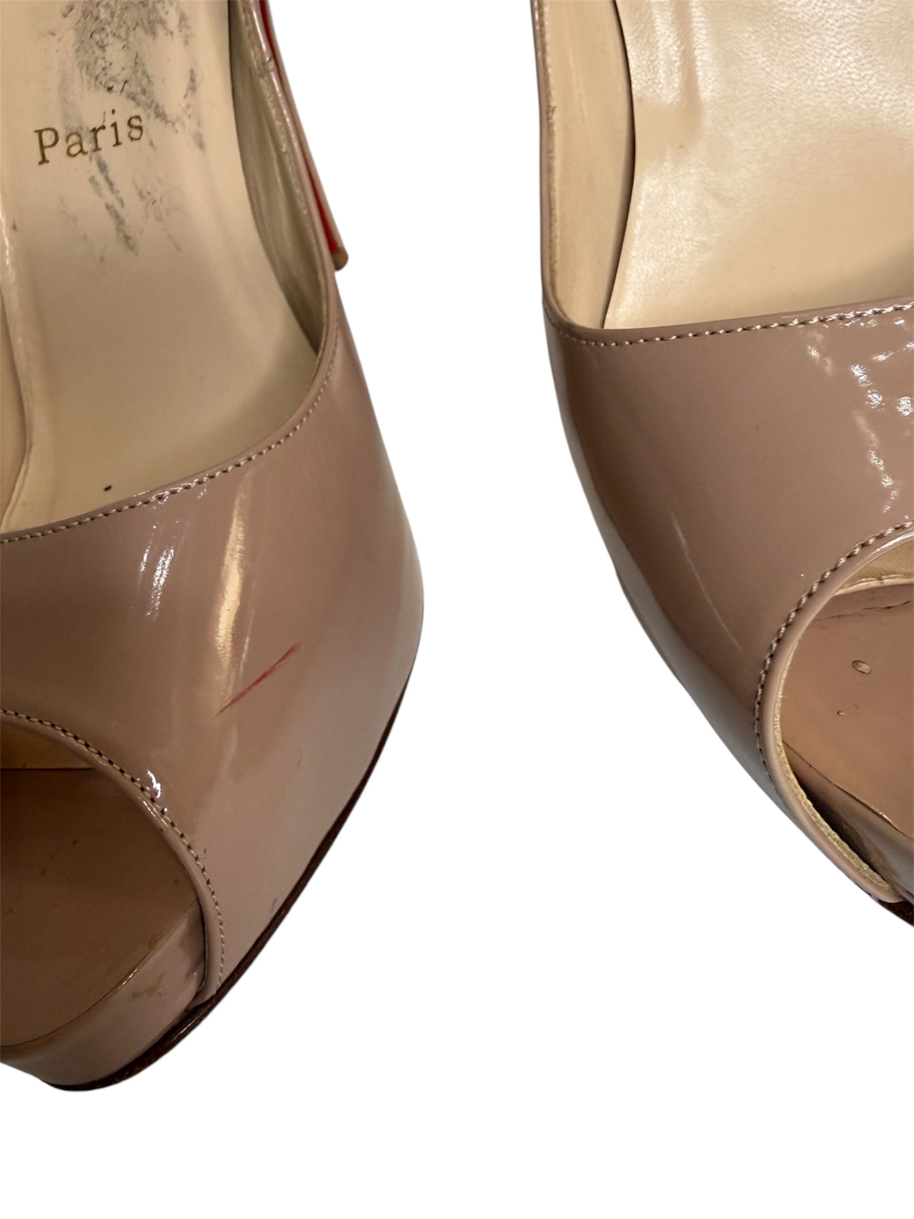 Louboutin high heels | LOOP-Marktplatz