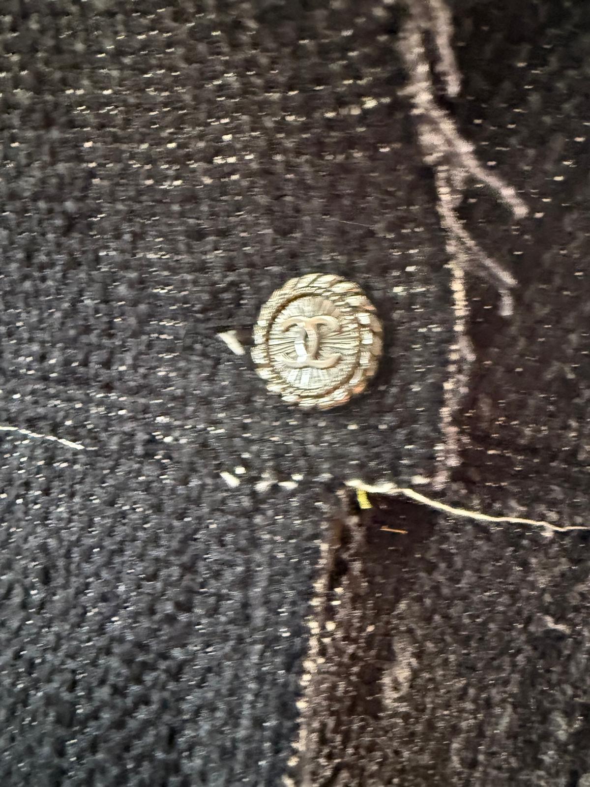 Chanel jacket | LOOP-Marktplatz