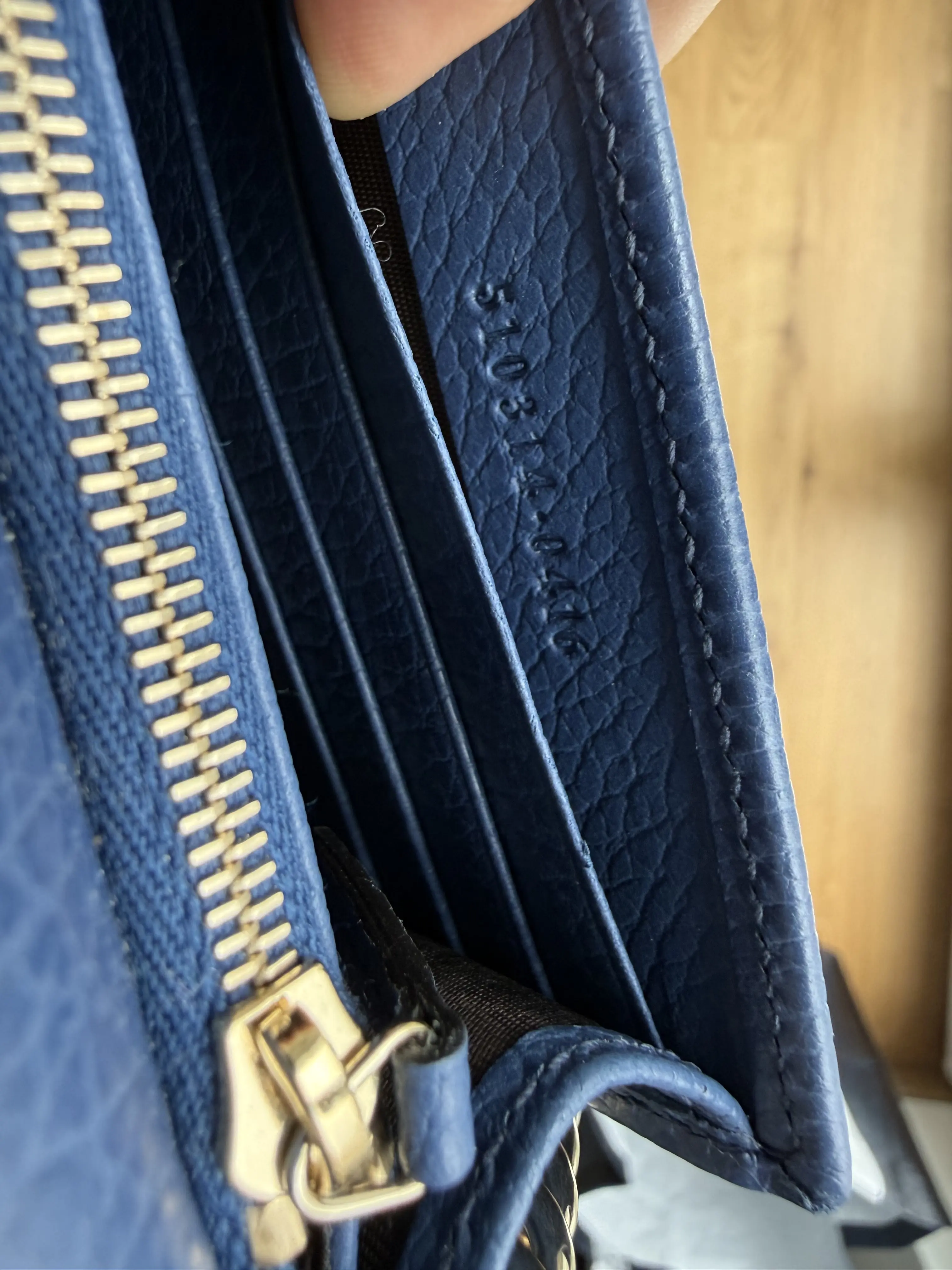 Portefeuille GUCCI GG Interlocking avec chaîne | Marché LOOP