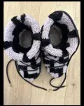 INUIKII shearling zig zag boots