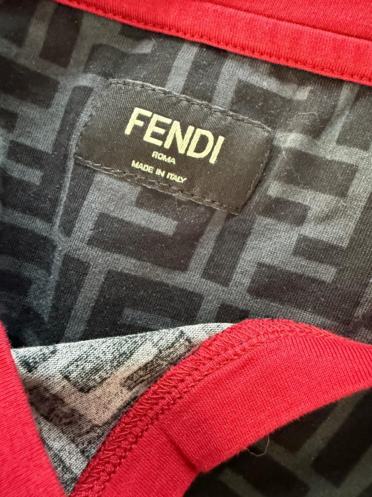 Fendi T-shirt | LOOP-Marktplatz