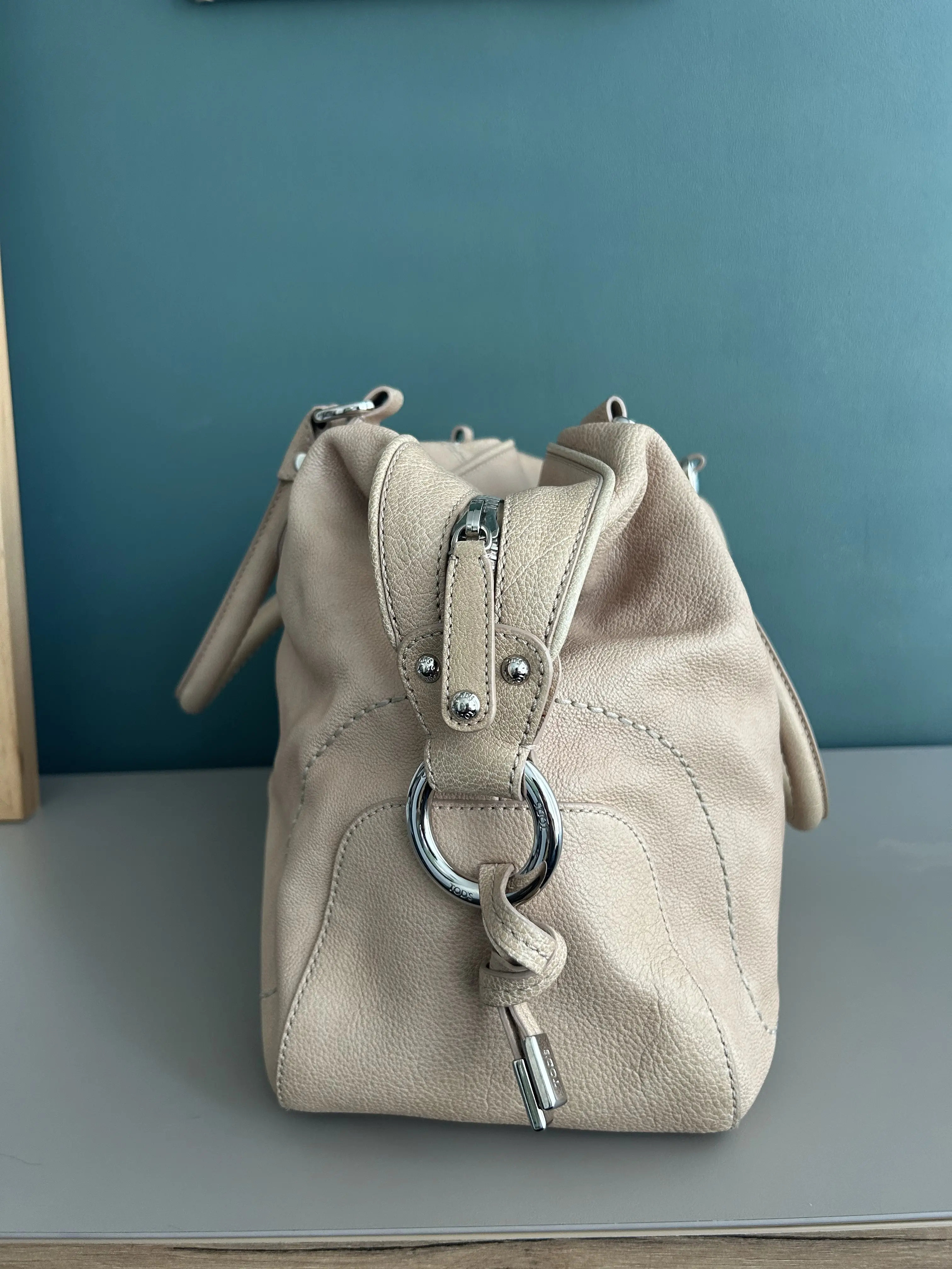 TODS Di Bag in Leather large | Marché LOOP