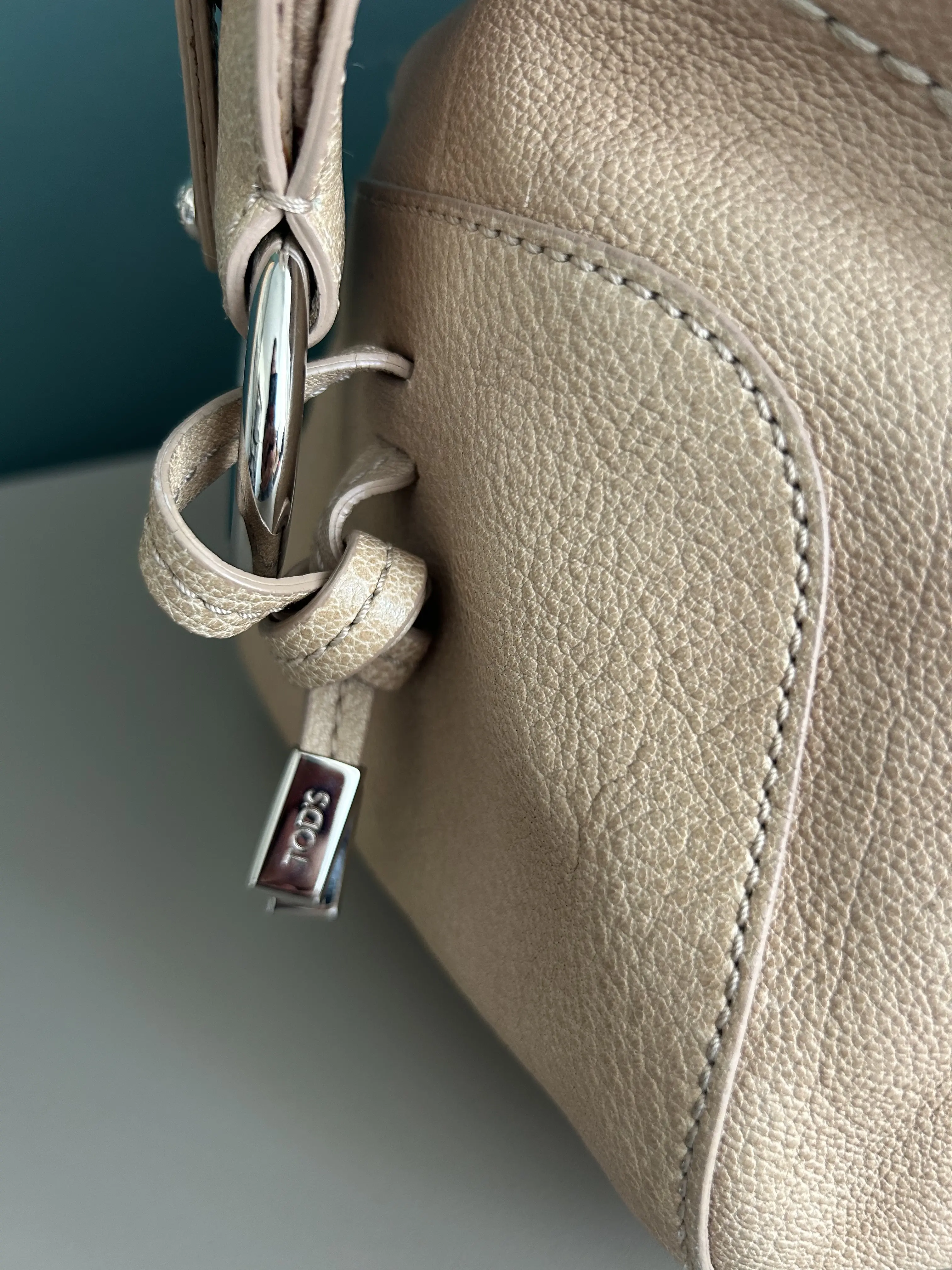 TODS Di Bag in Leather large | Marché LOOP
