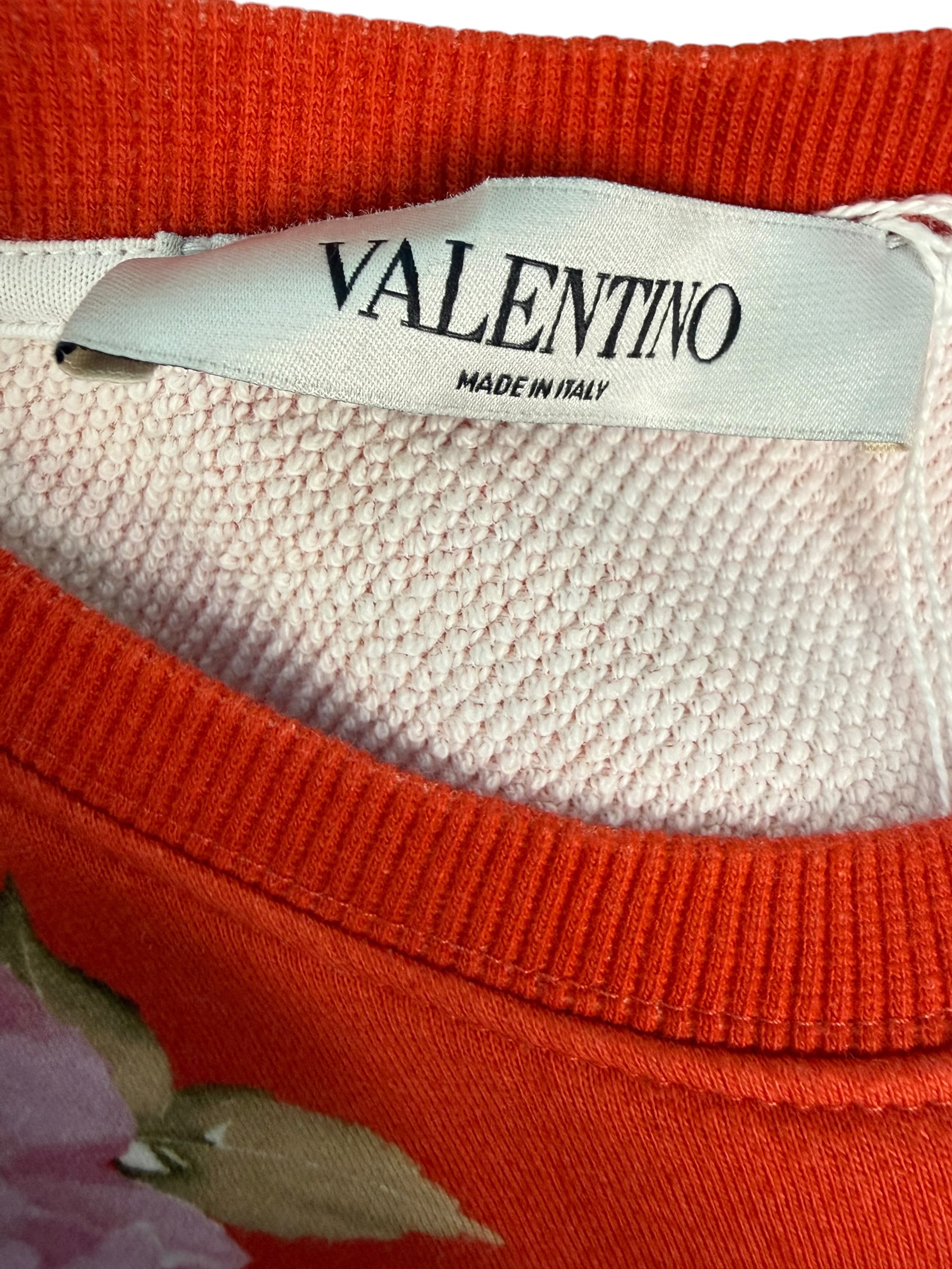 Pull Valentino