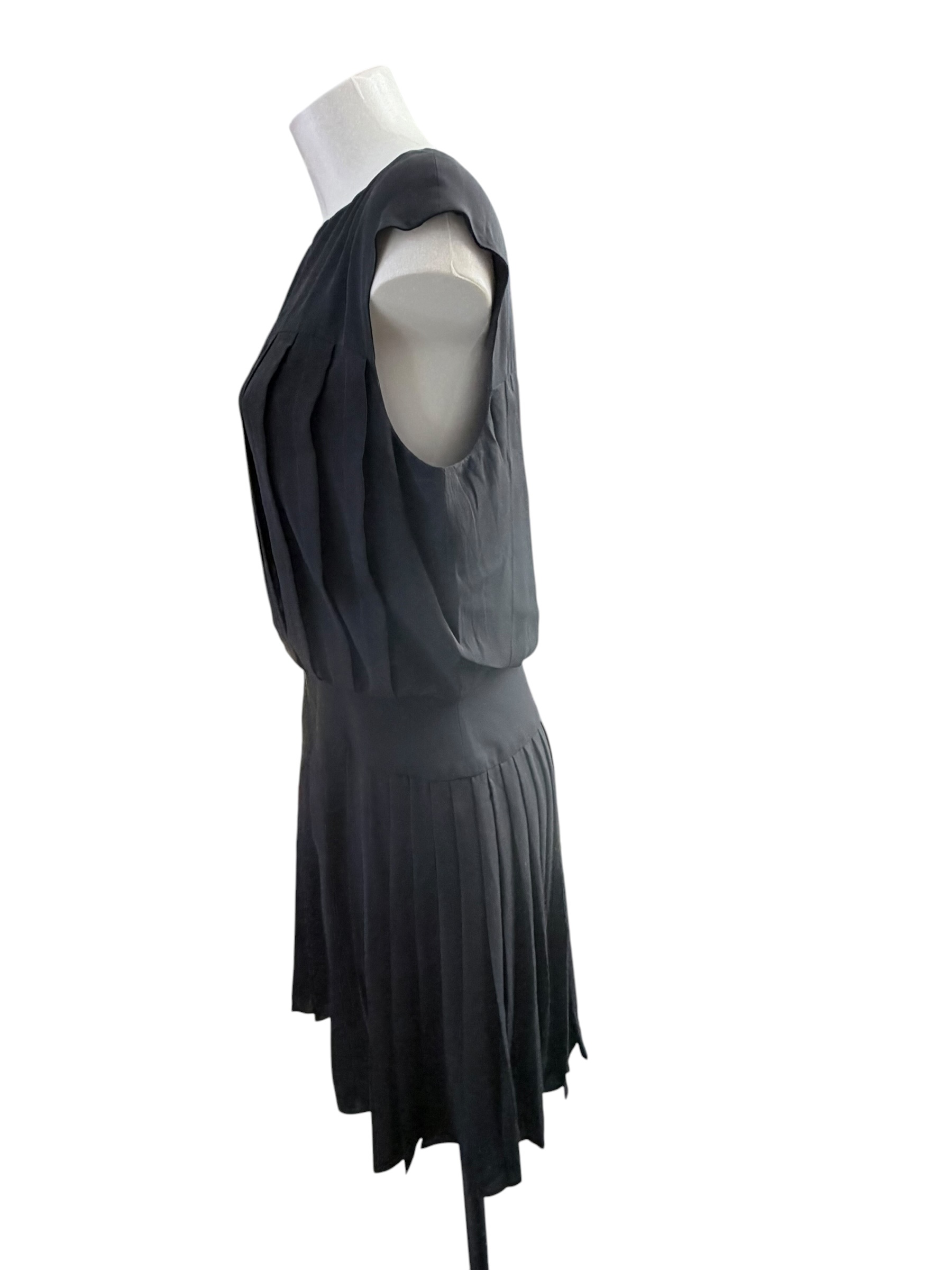 Chanel dress | LOOP Marketplace