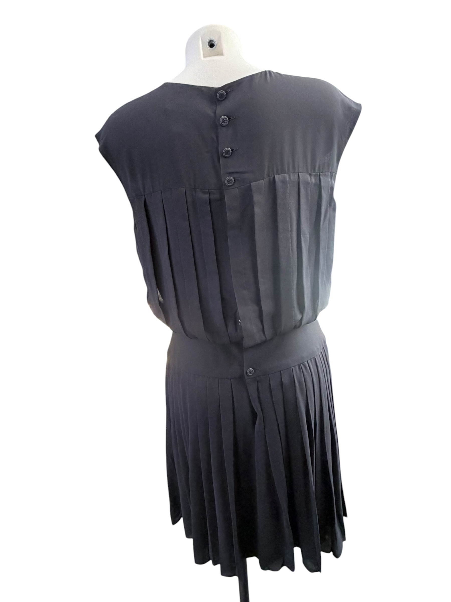 Chanel dress | LOOP Marketplace