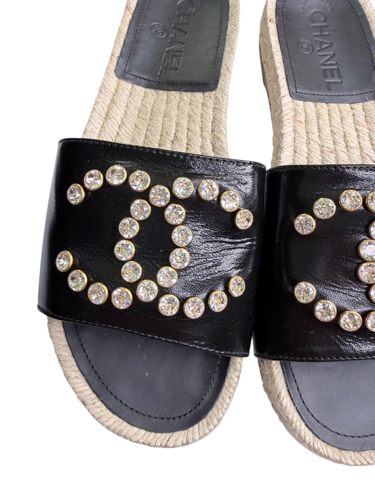 Chanel-Sandalen