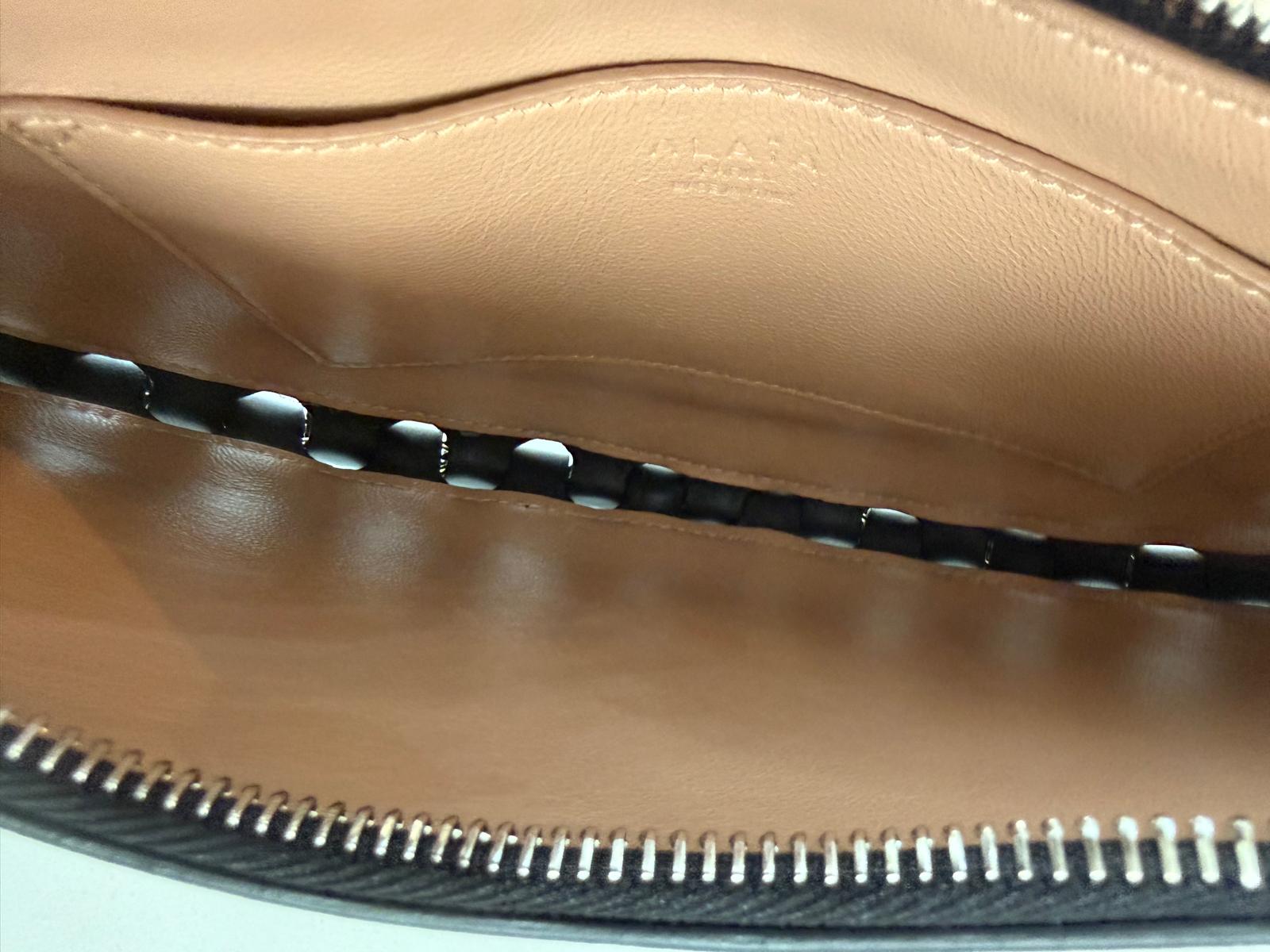 Alaia-Tasche | LOOP-Marktplatz