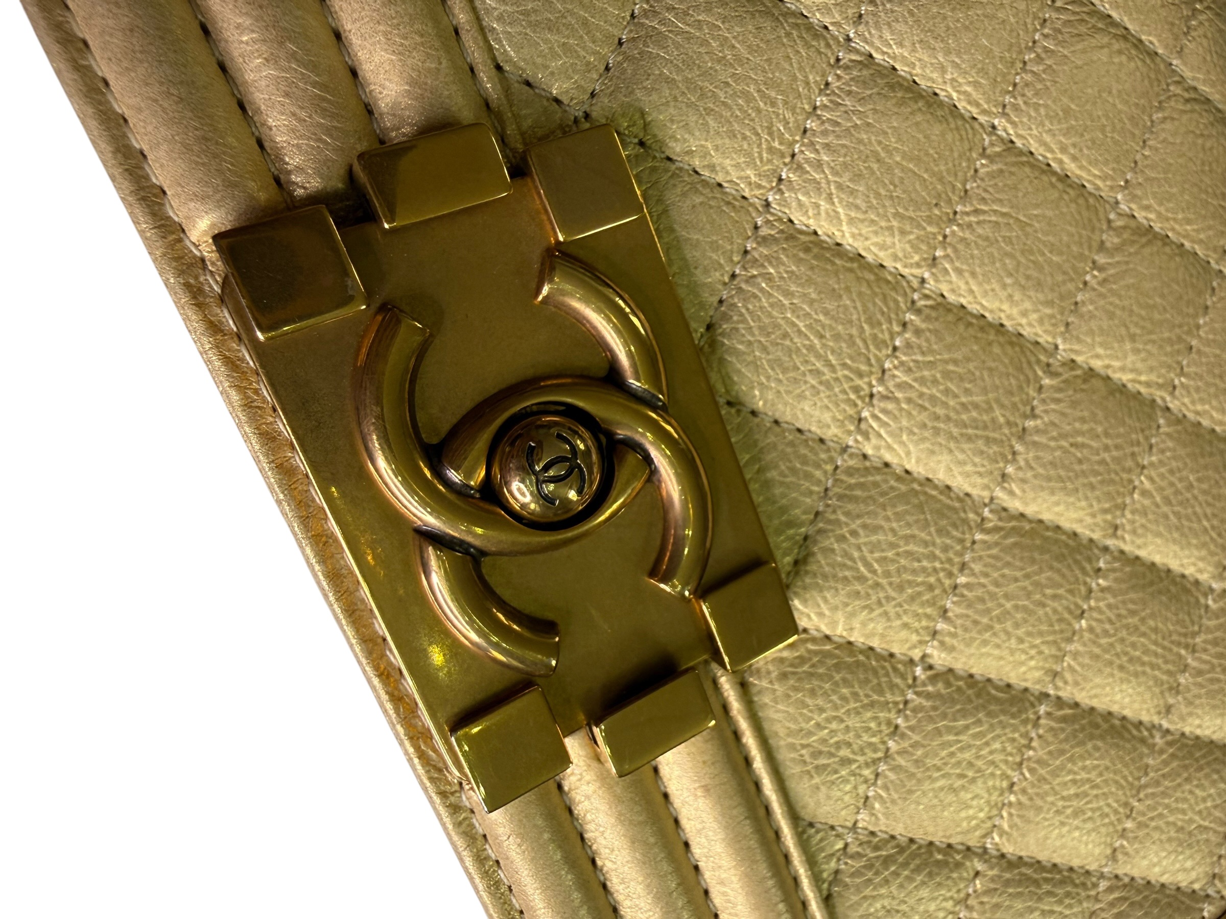 Chanel Boy-Tasche | LOOP-Marktplatz