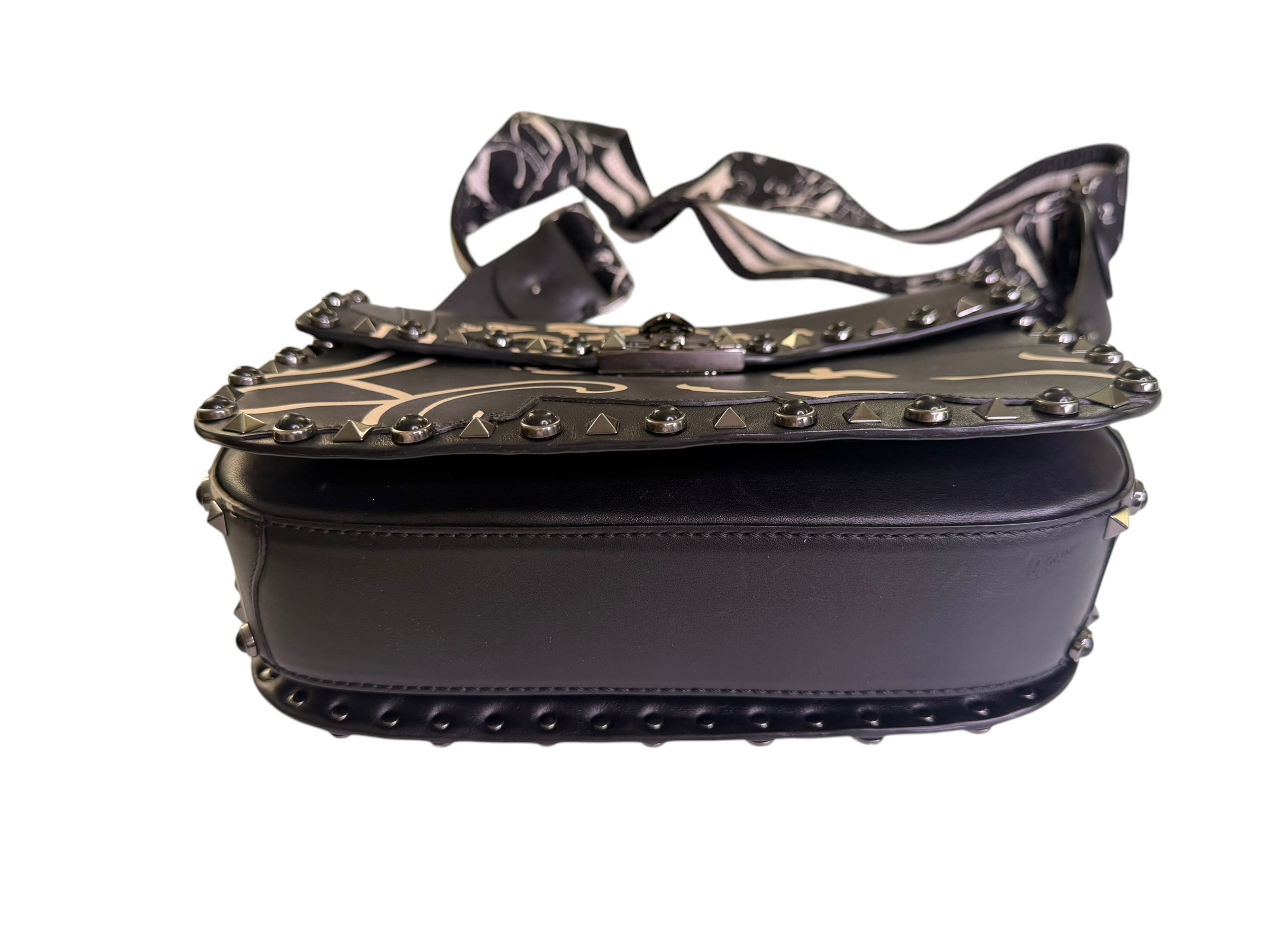 Valentino Rockstud-Tasche | LOOP-Marktplatz