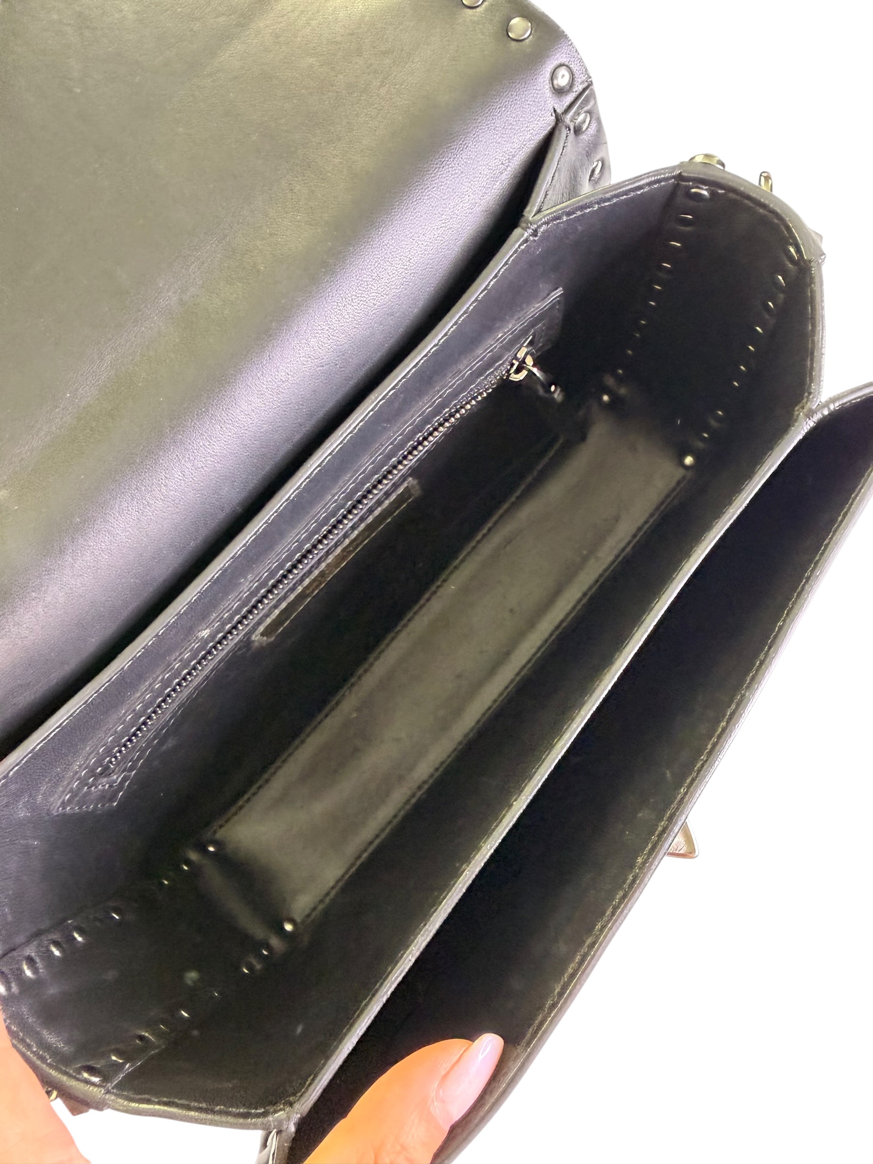 Valentino Rockstud-Tasche | LOOP-Marktplatz